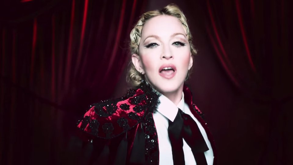 Madonna - Living for Love