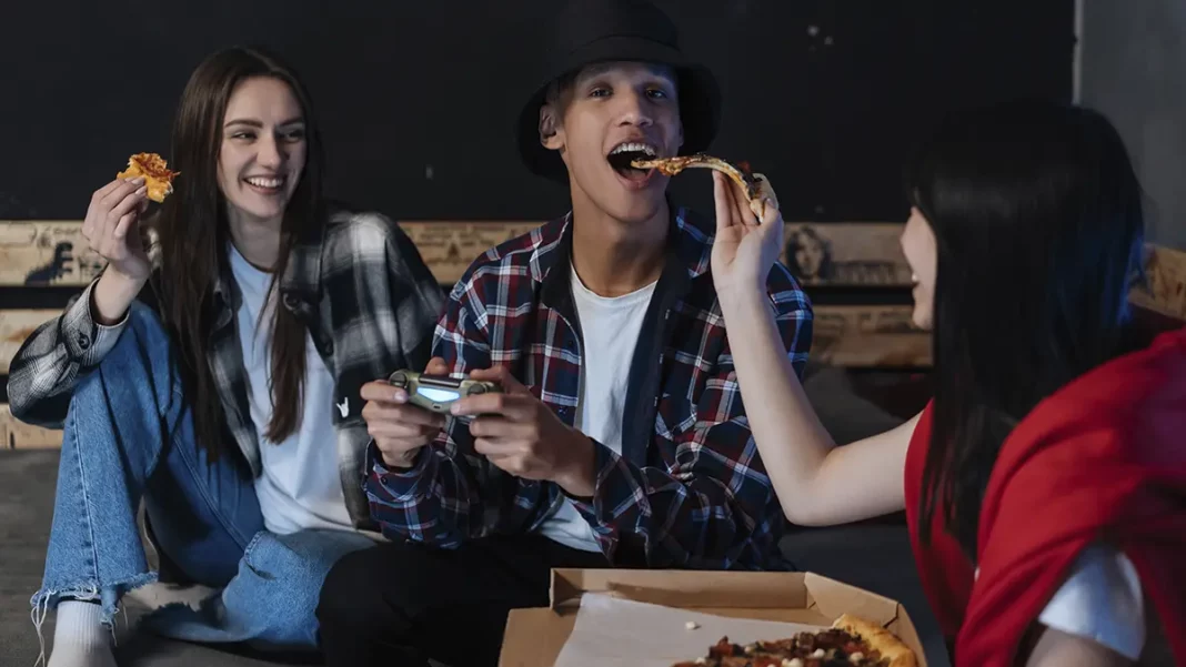 Gaming and pizza